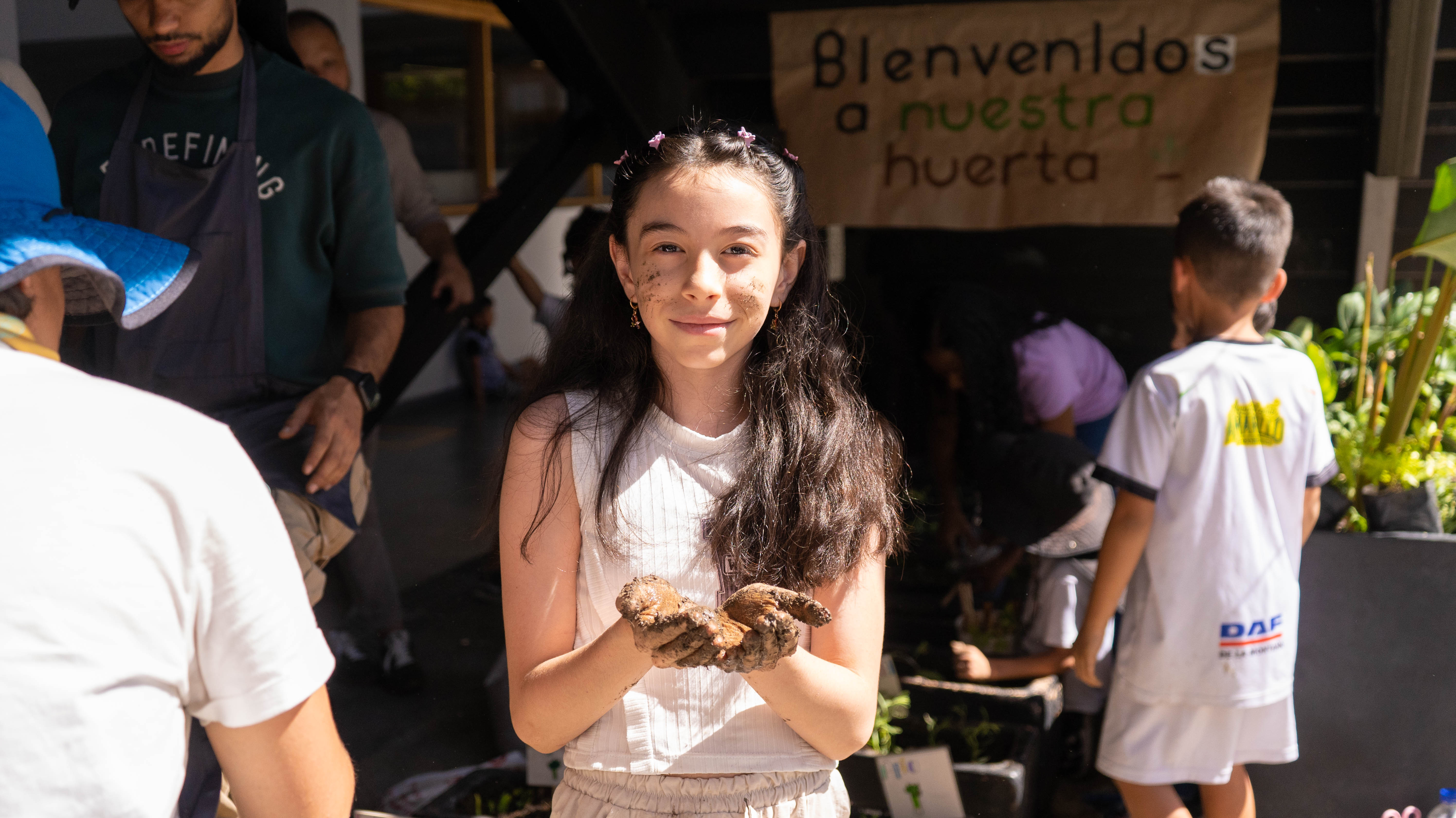 El arte de ajardinar la mente: cuando la escuela florece desde adentro