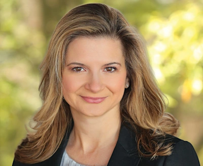 Kristen Ankerbrandt Headshot