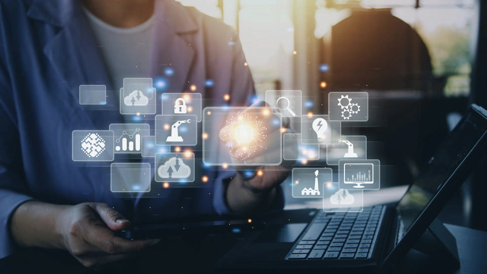 7 Key Technologies Shaping Insurance Agency Growth in 2025