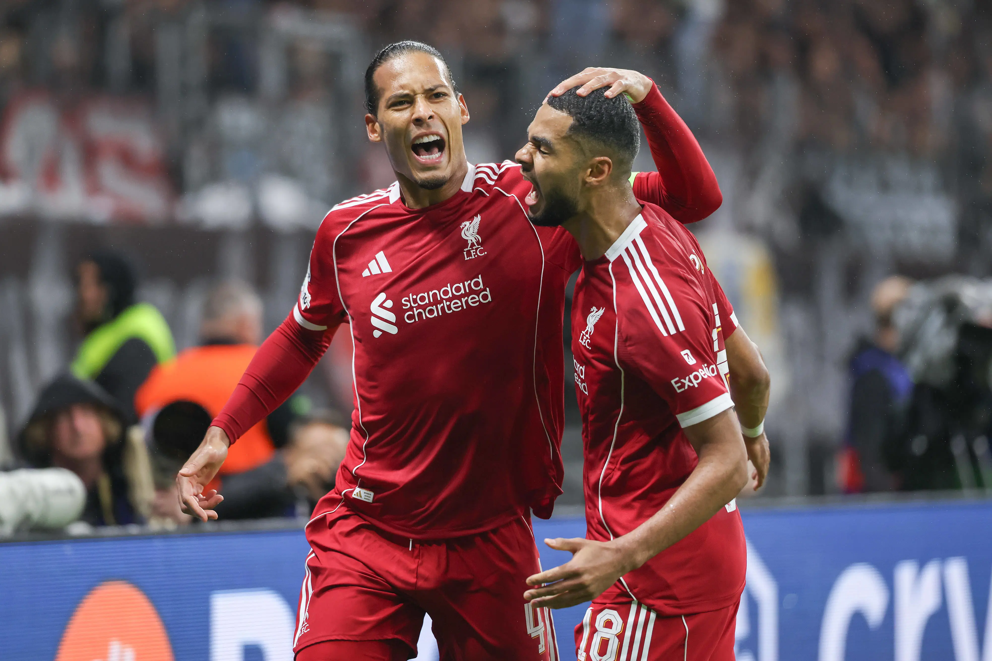 Liverpool spelers juichen