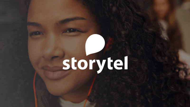 Storytel met logo