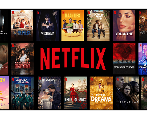Netflix logo met titels van Netflix films en series