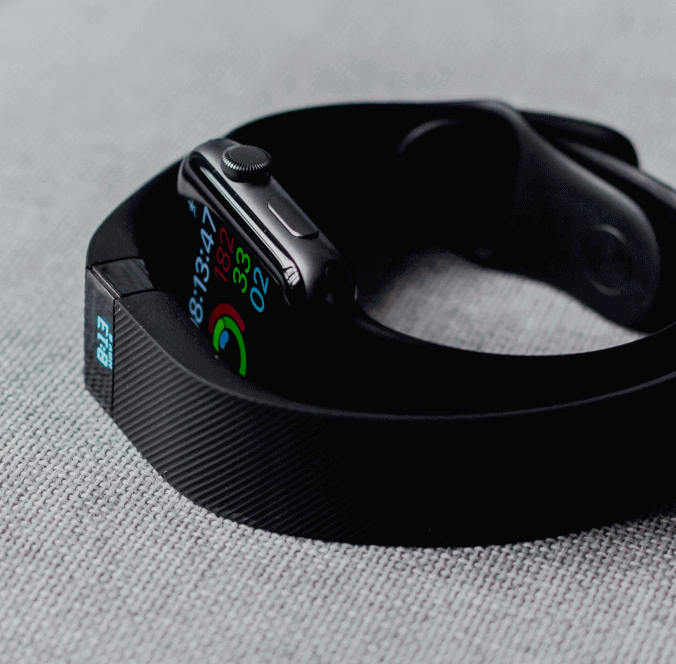 Smartwatch of activity tracker om fit te worden