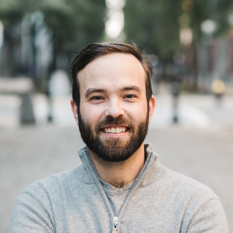 Tom Hill Headshot
