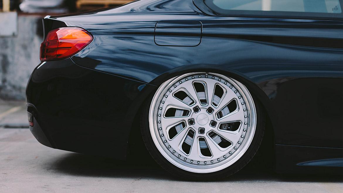 2020 BMW 4-Series F32 Air Ride Kit | Air Lift Performance