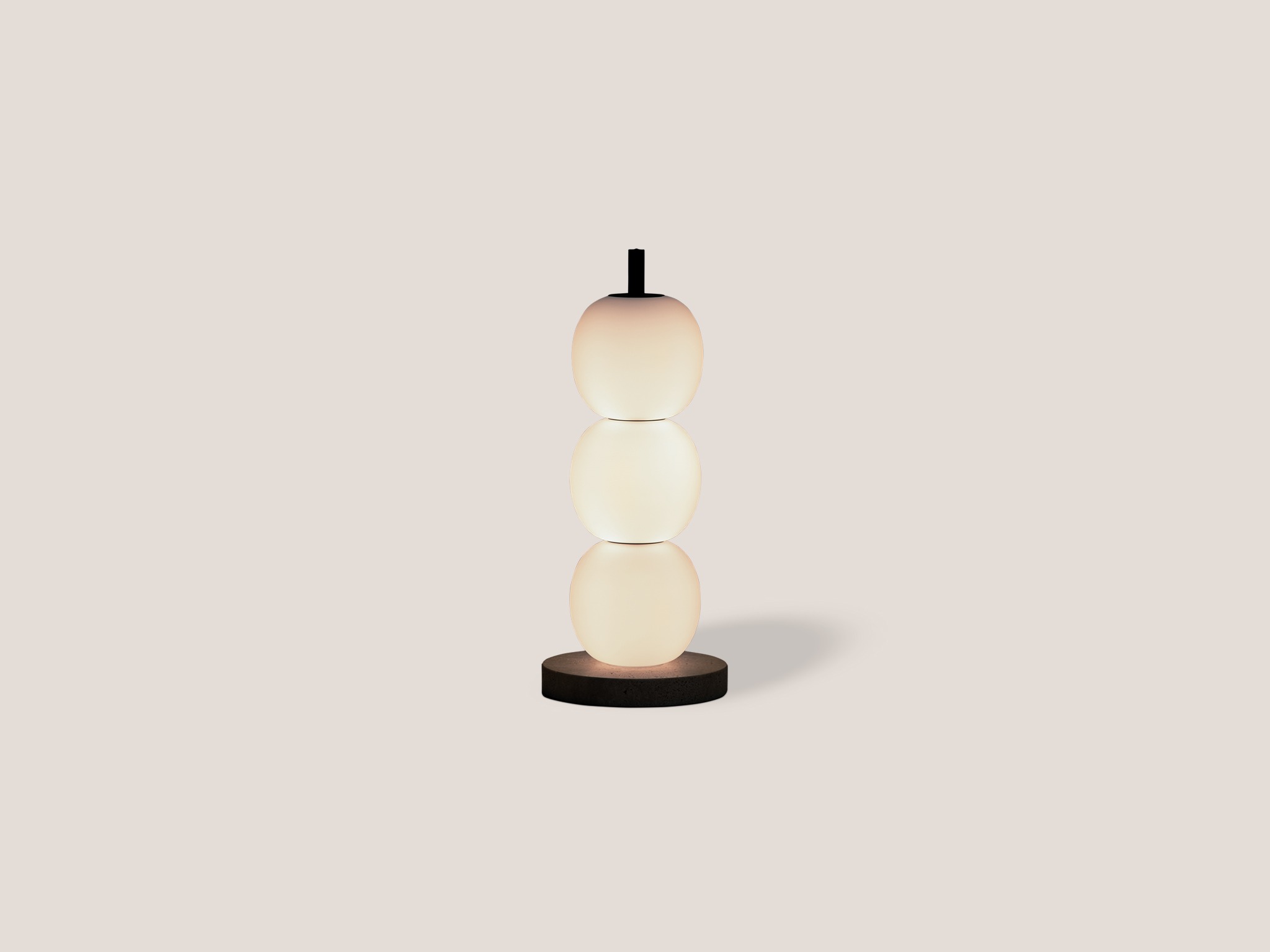 Mainkai 3 Table Lamp