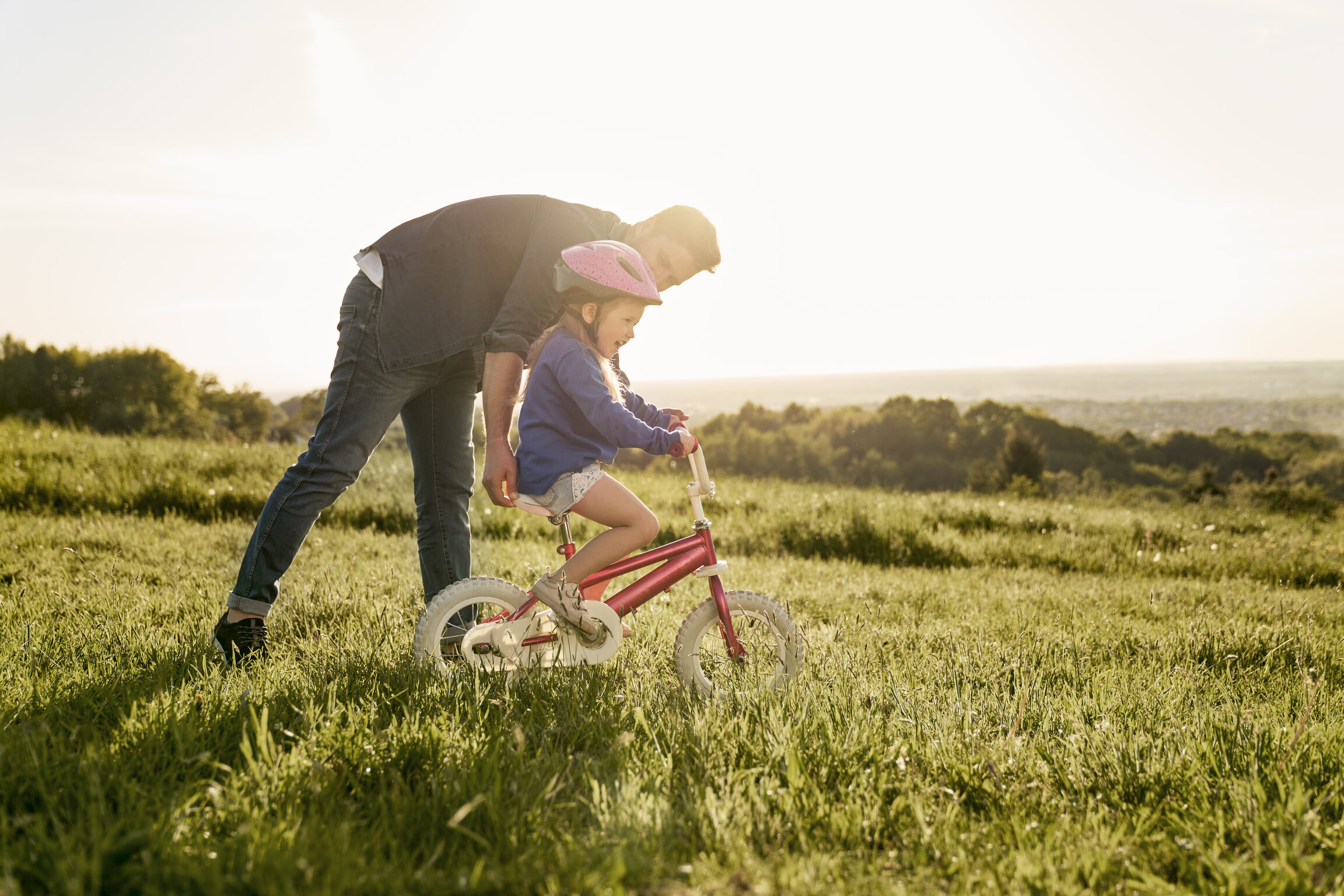 kid riding bike 