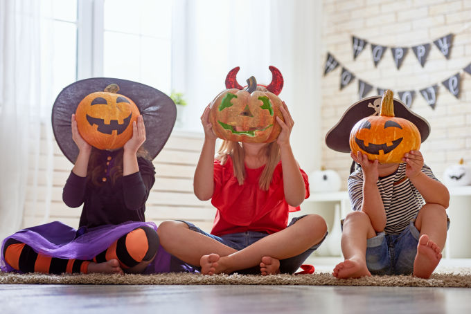 4 Fun Sensory Activities to try at Home this Halloween