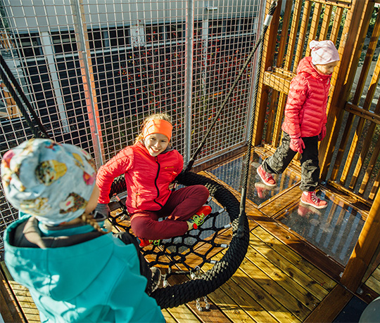 Children playing in Lappste Cubic
