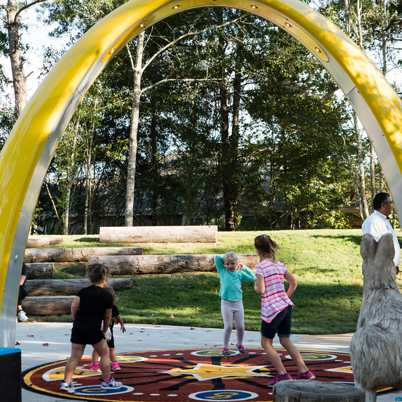 Children playing at Wallaroo Park under the Sona