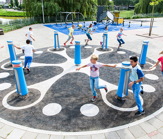 Lappset Memo Interactive play pillars at Juliana School, installed by Yalp Netherlands, NL