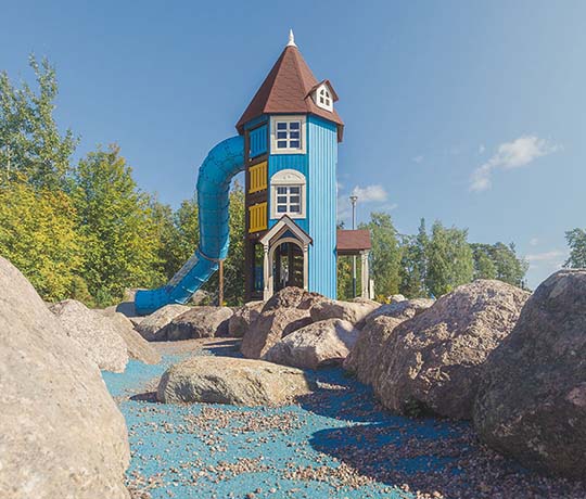 Casa Moomin en un parque temático de Moomin en Kotka, Finlandia