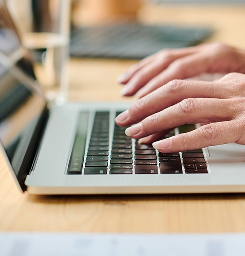 Registrate con tu mail