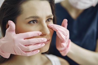 Imagen destacada del post: Blefaroplastía o cirugía de párpados: conocé sus beneficios