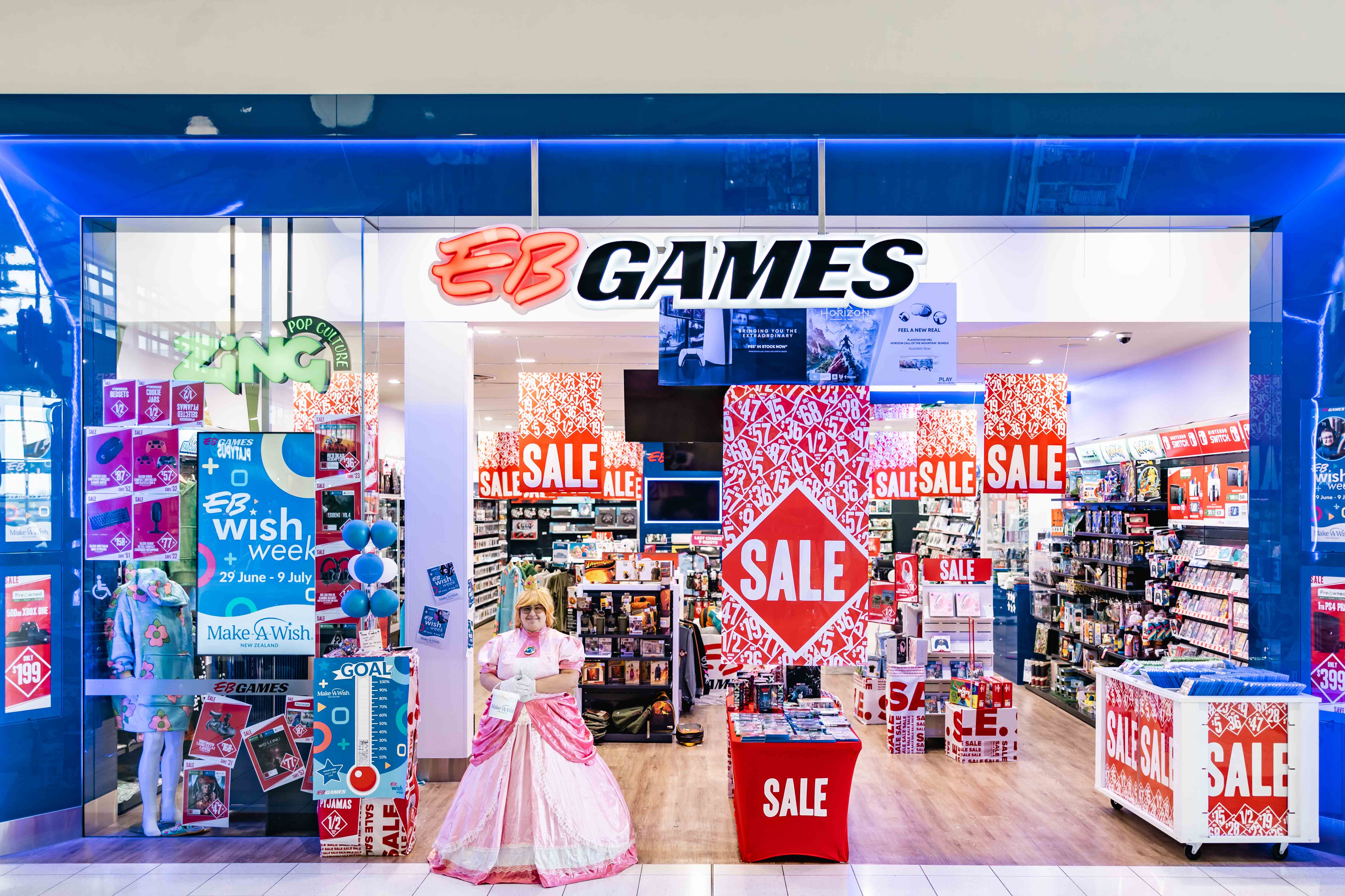 Eb games store sell old games