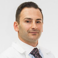 Ali Esmaili headshot