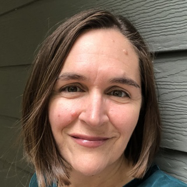 Stephanie McLeod Estevez headshot