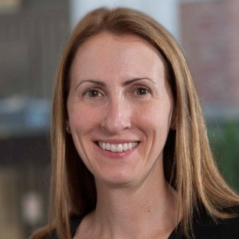 Elizabeth Robilotti headshot