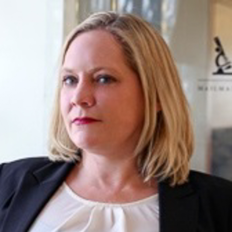 angela-rasmussen-headshot