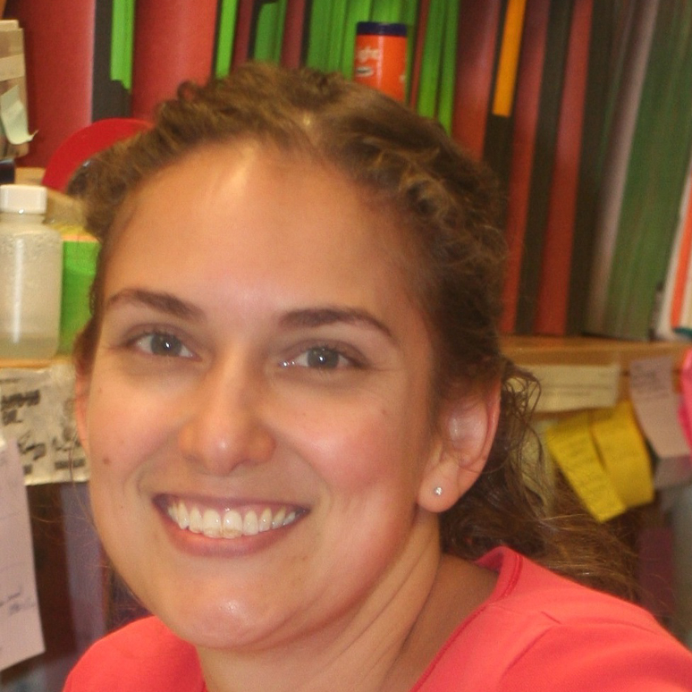 Suzanne Wardell headshot