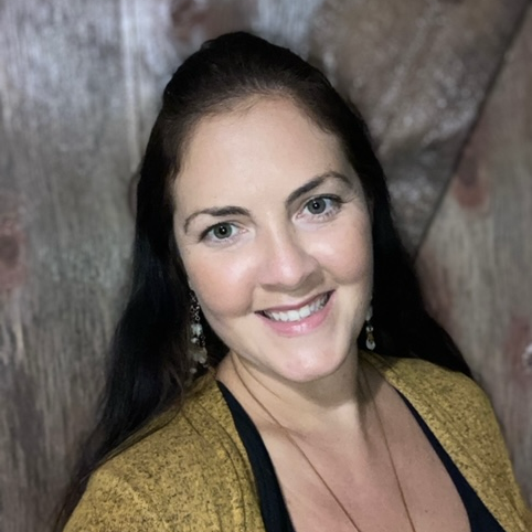 Myleena Grenis headshot